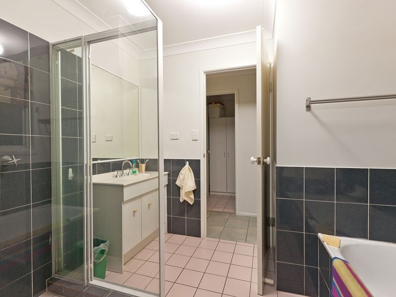 8 Frederick Street, Wellington Point QLD 4160