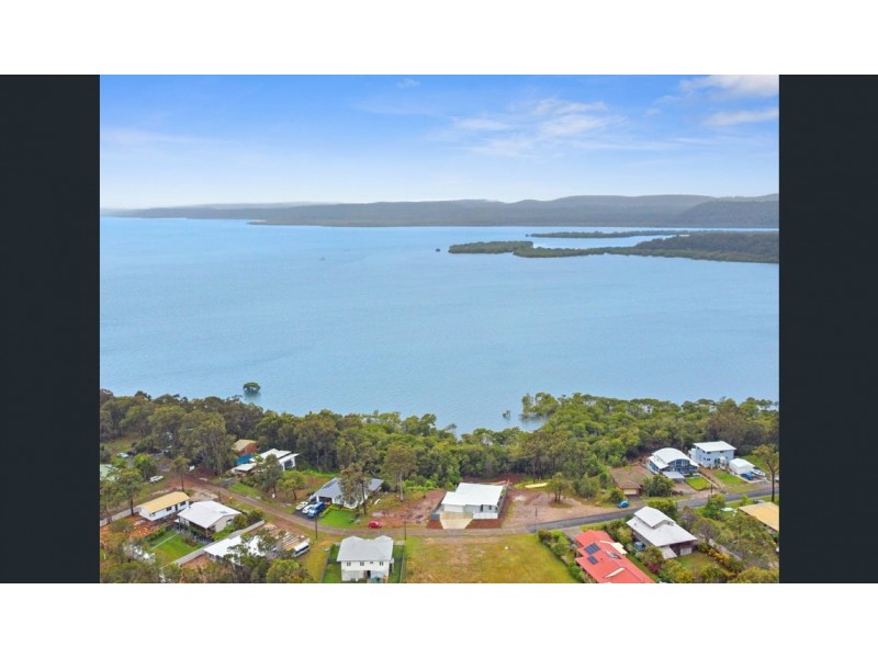 17 Bay Drive, Russell Island QLD 4184