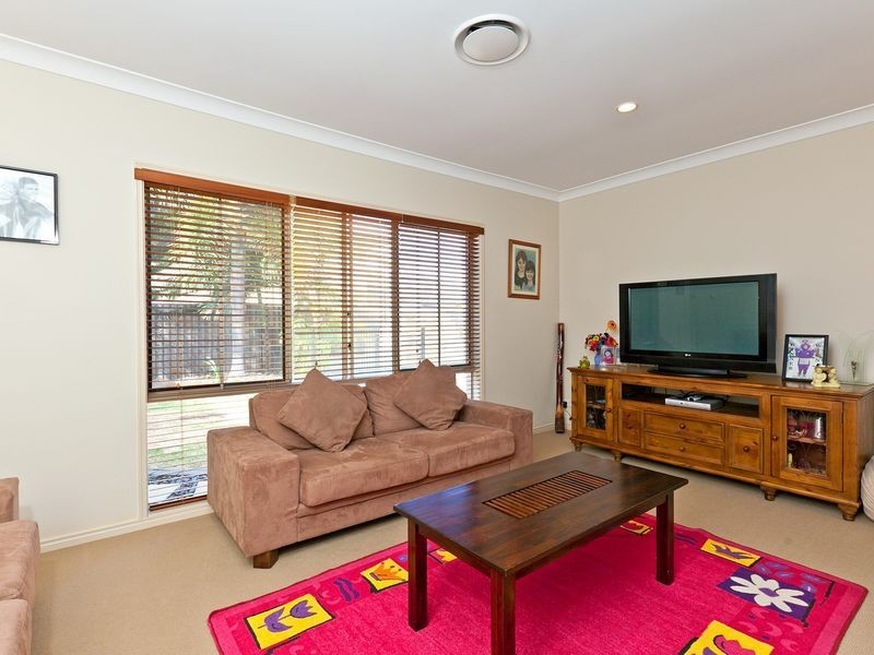 8 Redbill Close, Thornlands QLD 4164