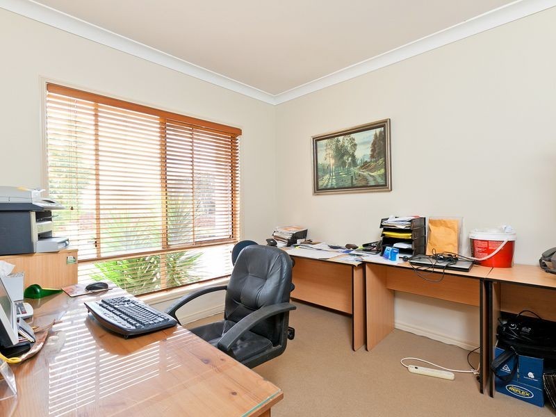 8 Redbill Close, Thornlands QLD 4164