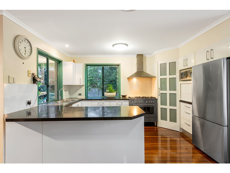 24 Turner Crescent, Wellington Point QLD 4160