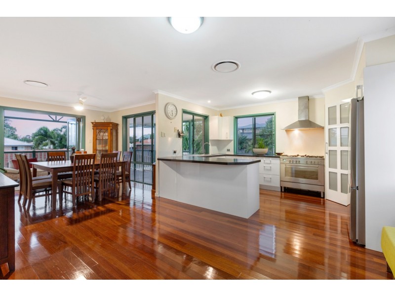 24 Turner Crescent, Wellington Point QLD 4160
