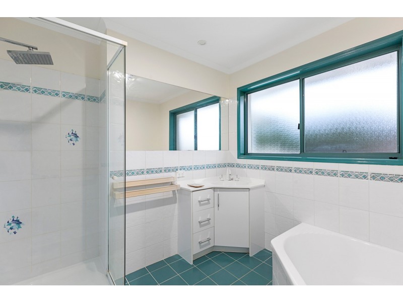 24 Turner Crescent, Wellington Point QLD 4160