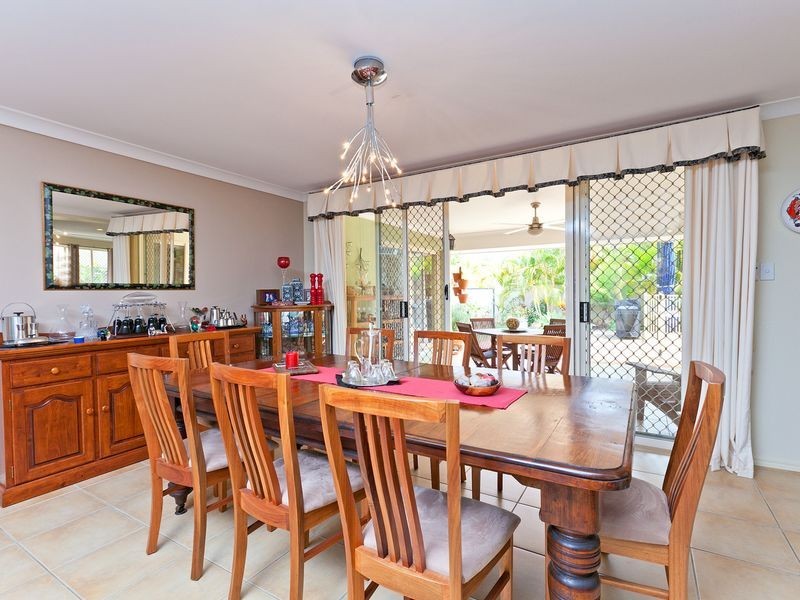 9 Plantation Place, Wellington Point QLD 4160