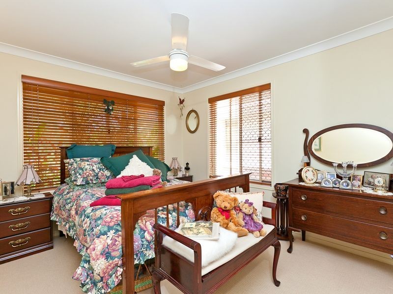 9 Plantation Place, Wellington Point QLD 4160