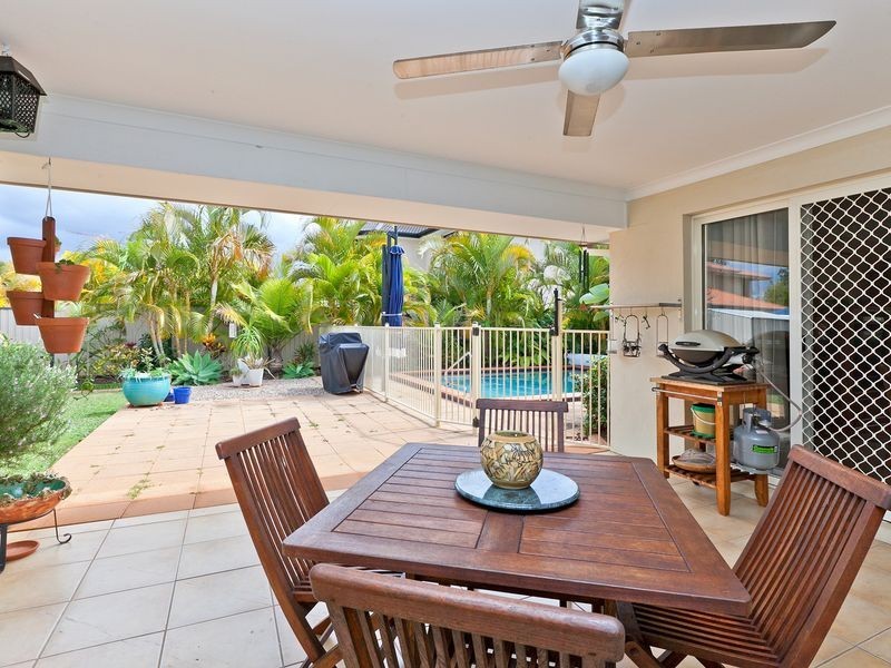 9 Plantation Place, Wellington Point QLD 4160