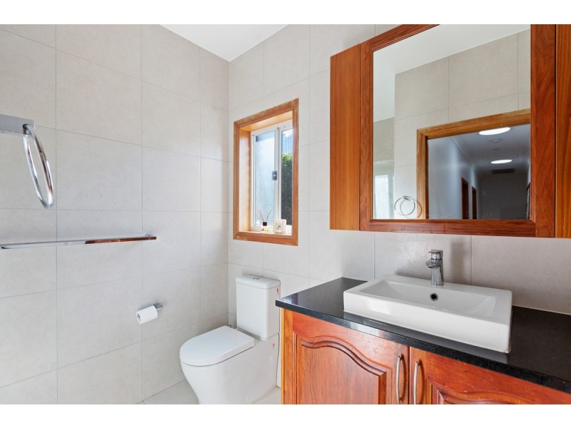 20 Camrose Street, Chandler QLD 4155