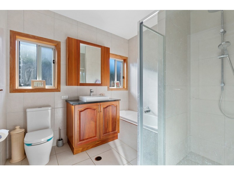 20 Camrose Street, Chandler QLD 4155