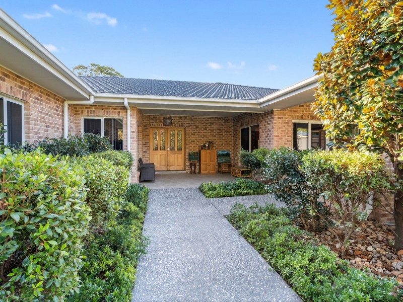 20 Camrose Street, Chandler QLD 4155