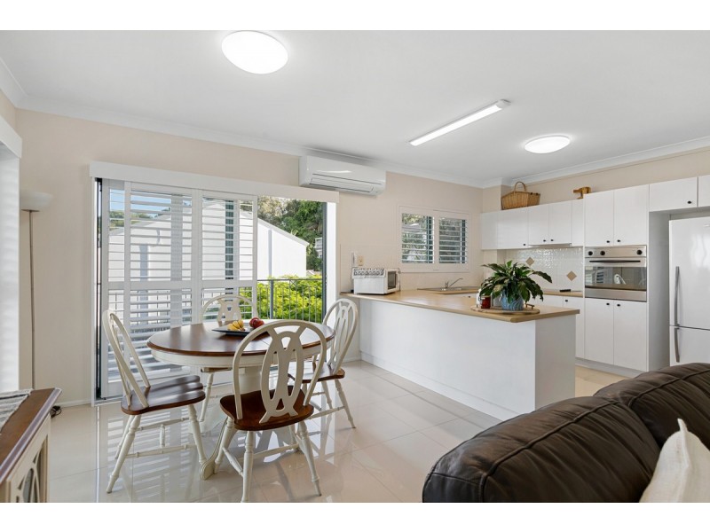 51/2 Queen Street, Cleveland QLD 4163