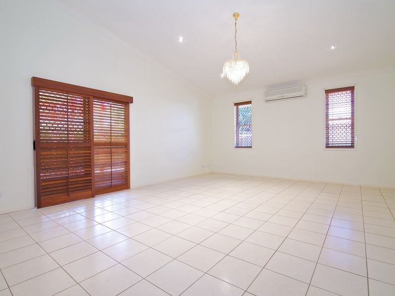 33 Bainbridge Street, Ormiston QLD 4160
