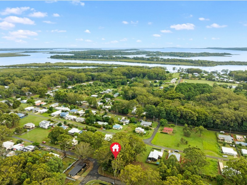 51 Vista Street, Russell Island QLD 4184