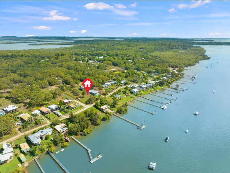 74 Wahine Drive, Russell Island QLD 4184