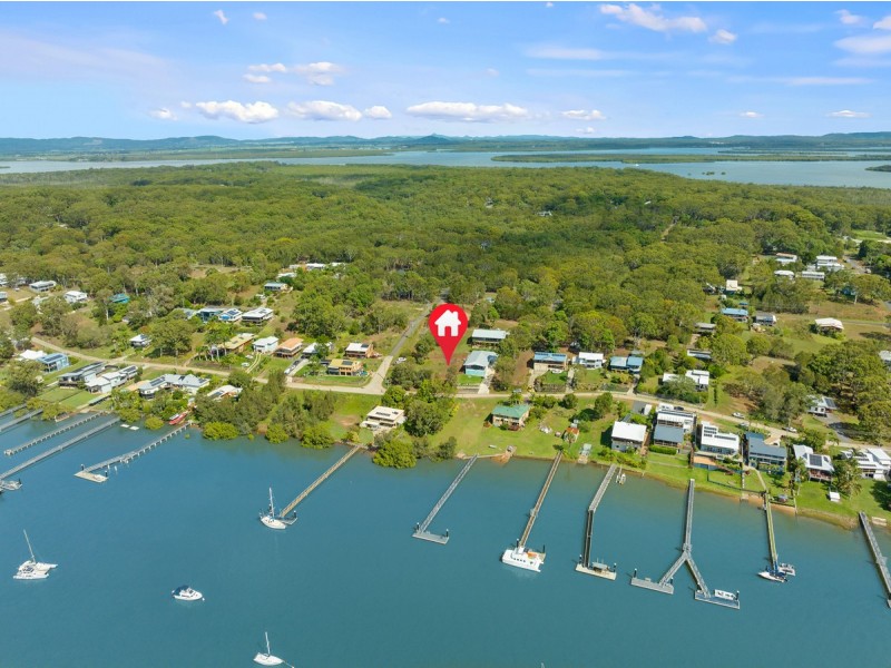 74 Wahine Drive, Russell Island QLD 4184