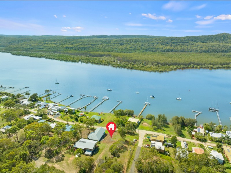 74 Wahine Drive, Russell Island QLD 4184