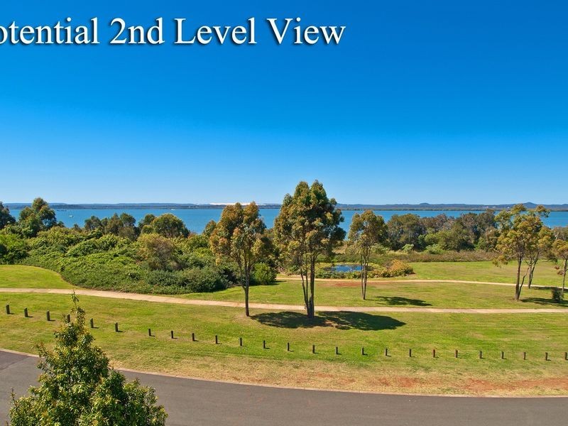 62 Penzance Drive, Redland Bay QLD 4165