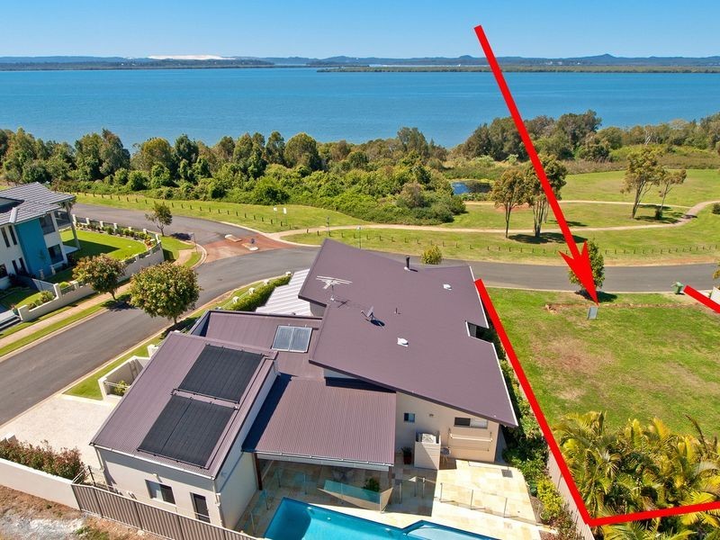 62 Penzance Drive, Redland Bay QLD 4165