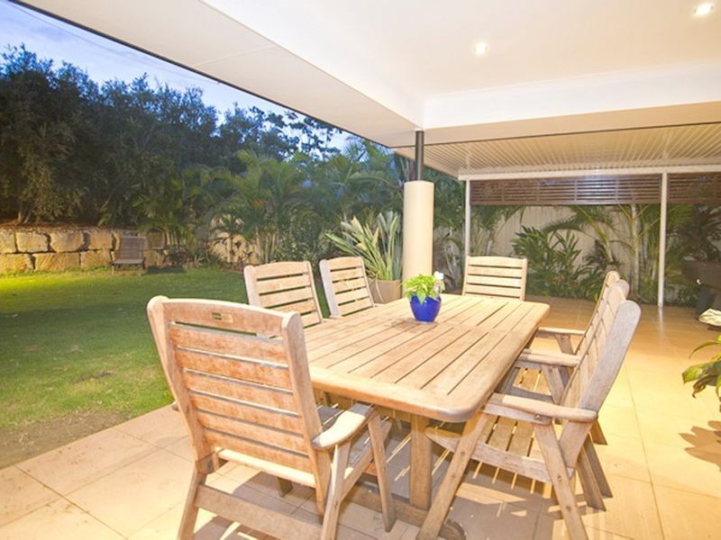 42 Trafalgar Vale Avenue, Wellington Point QLD 4160