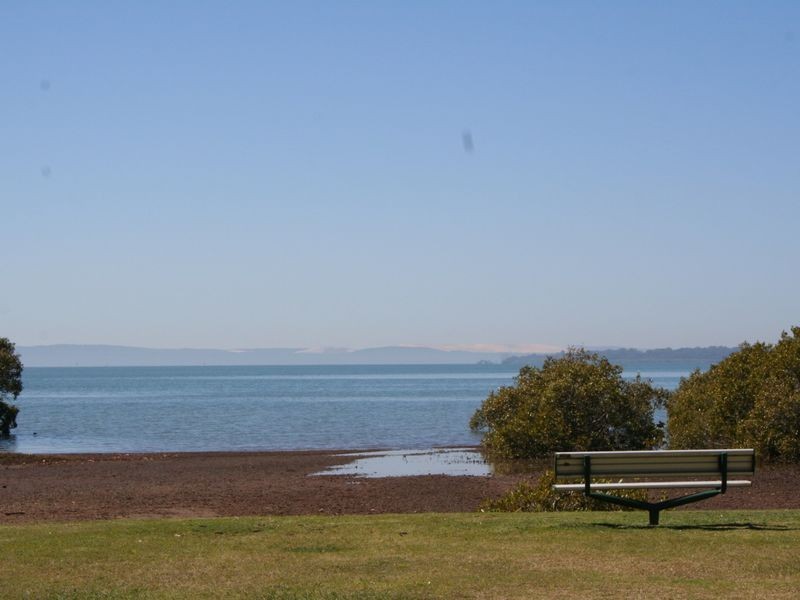 130 Passage Street, Cleveland QLD 4163