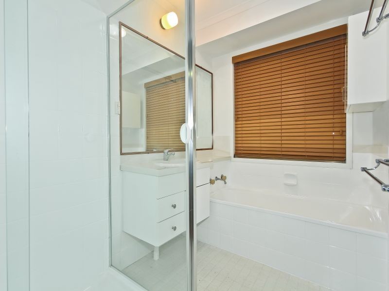 77 Bay Street, Cleveland QLD 4163