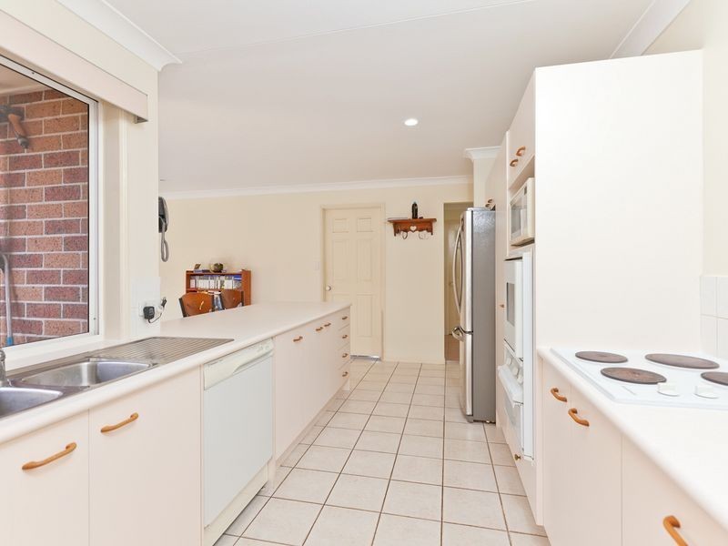 4 Crows Ash Street, Mount Cotton QLD 4165