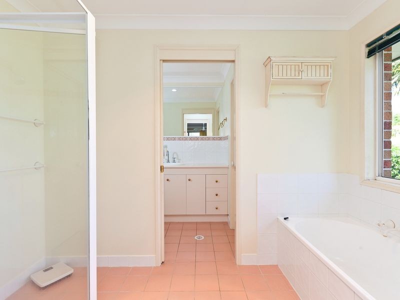 4 Crows Ash Street, Mount Cotton QLD 4165