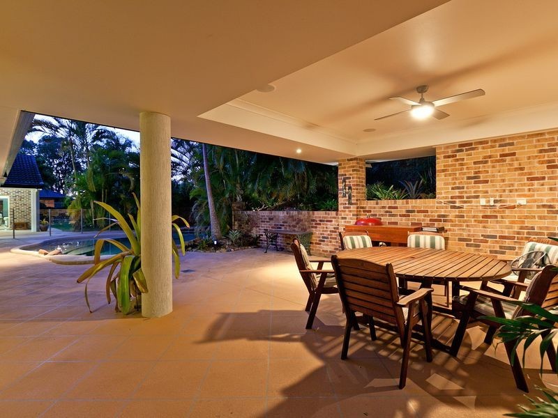 37 Parkwood Drive, Capalaba QLD 4157