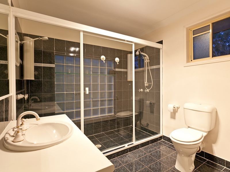 37 Parkwood Drive, Capalaba QLD 4157