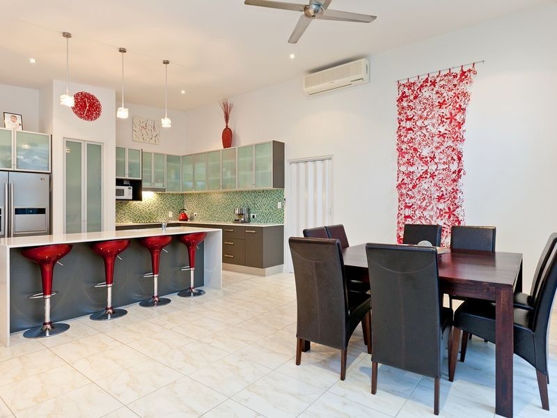 55 Island Street, Cleveland QLD 4163