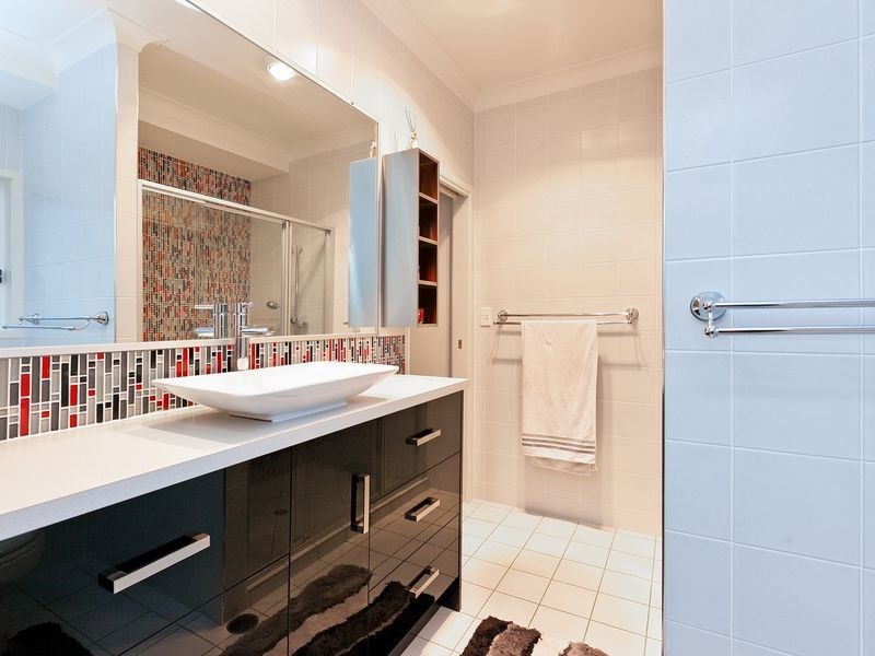 55 Island Street, Cleveland QLD 4163