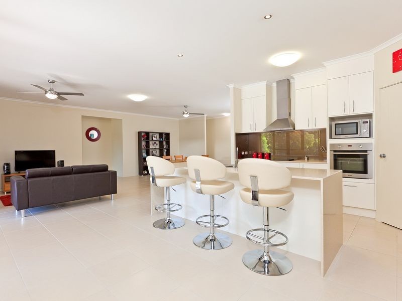 33 Ronnie Street, Cleveland QLD 4163