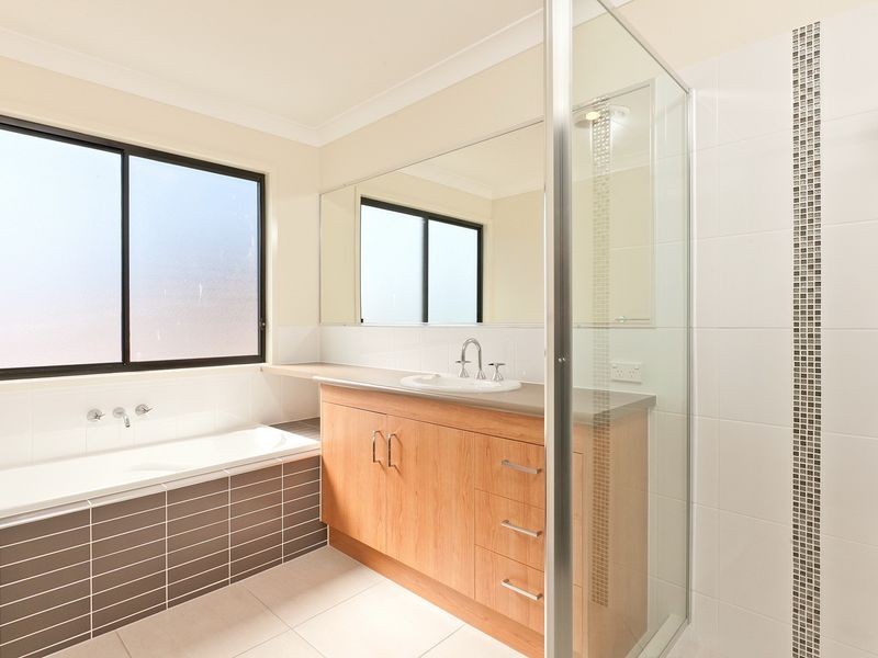 16A Long Street, Cleveland QLD 4163