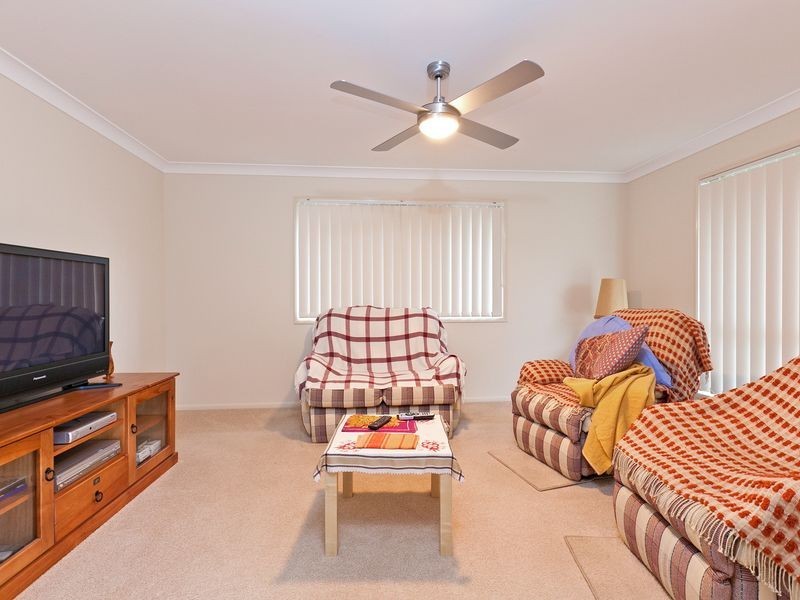 10 Scampi Place, Redland Bay QLD 4165
