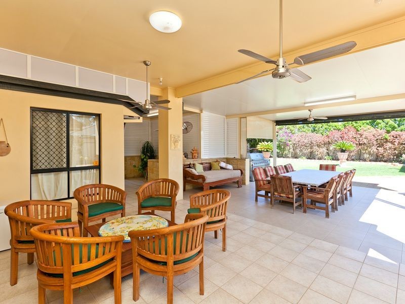 18 Pedwell Place, Birkdale QLD 4159