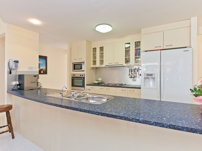 18 Pedwell Place, Birkdale QLD 4159