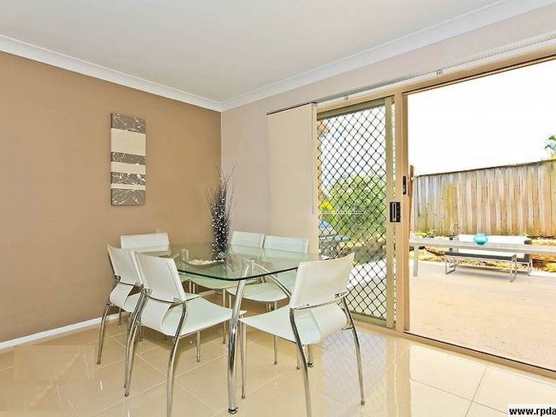 6 Colvin Crt, Wakerley QLD 4154