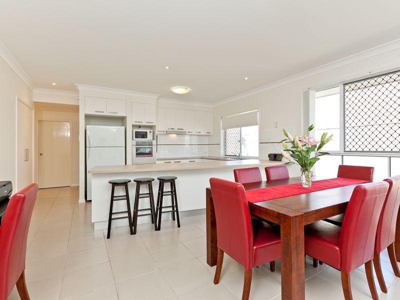 12 Gilchrist Street, Wellington Point QLD 4160