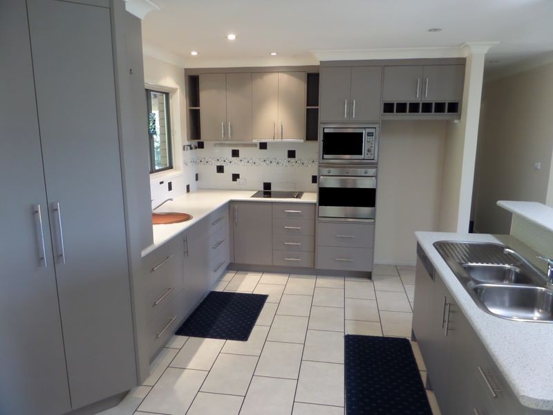 10 Tarina Street, Cleveland QLD 4163