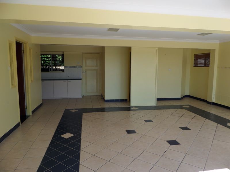 10 Tarina Street, Cleveland QLD 4163