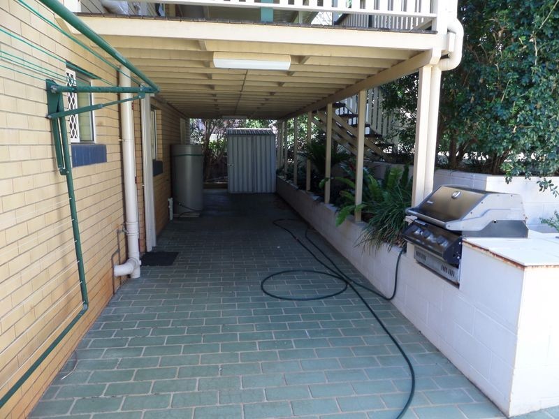 10 Tarina Street, Cleveland QLD 4163