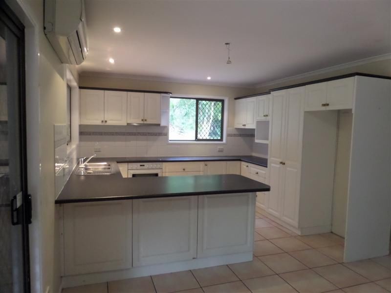 180 Pioneer Road, Sheldon QLD 4157