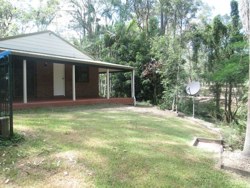 180 Pioneer Road, Sheldon QLD 4157