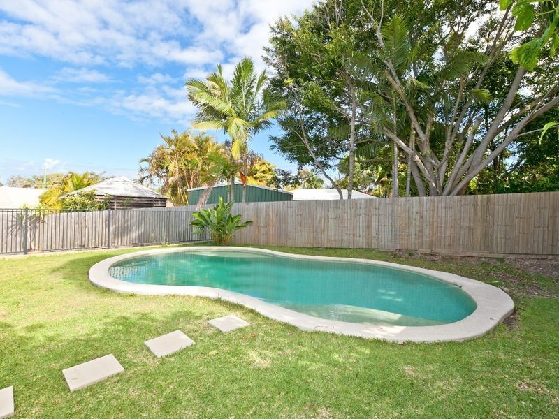 19 Sylvania Street, Wellington Point QLD 4160