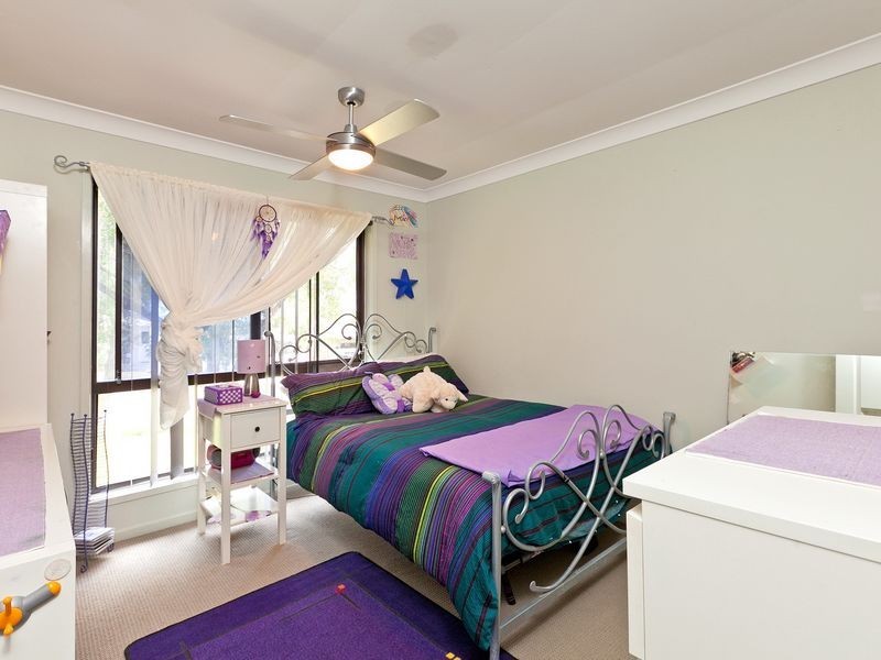 19 Sylvania Street, Wellington Point QLD 4160