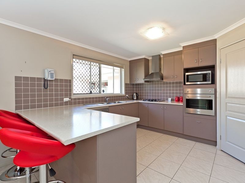 5 Truscot Place, Thornlands QLD 4164