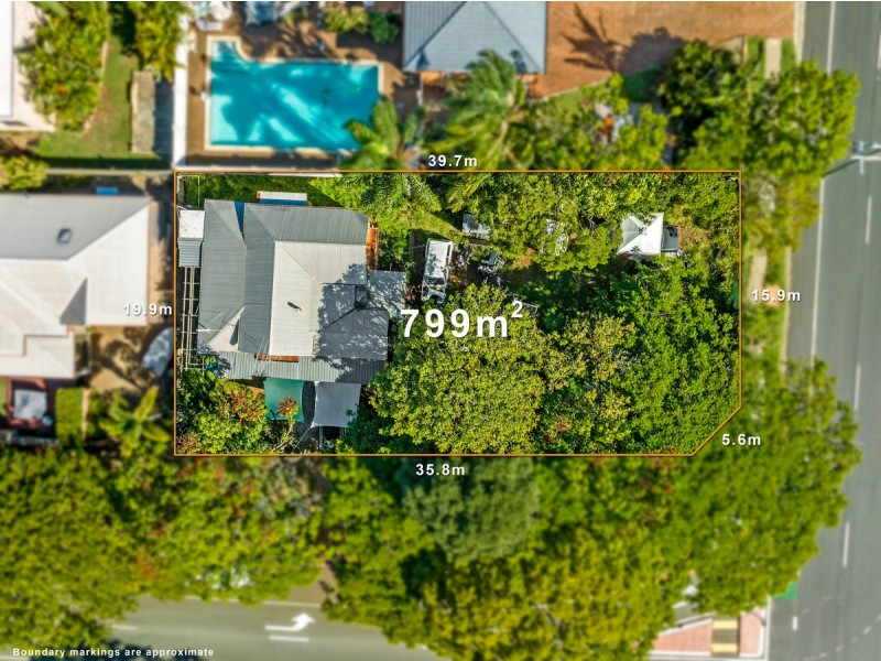 84 Beach Street, Cleveland QLD 4163