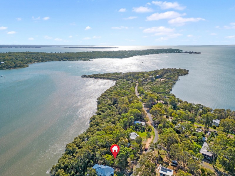 26 Calm Waters Crescent, Macleay Island QLD 4184