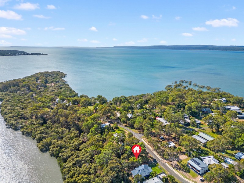 26 Calm Waters Crescent, Macleay Island QLD 4184