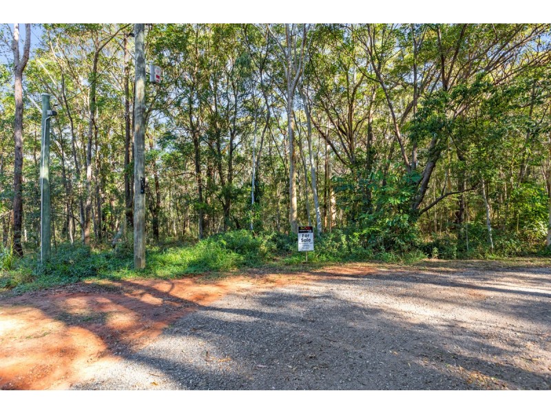2 Wentworth Parade, Russell Island QLD 4184