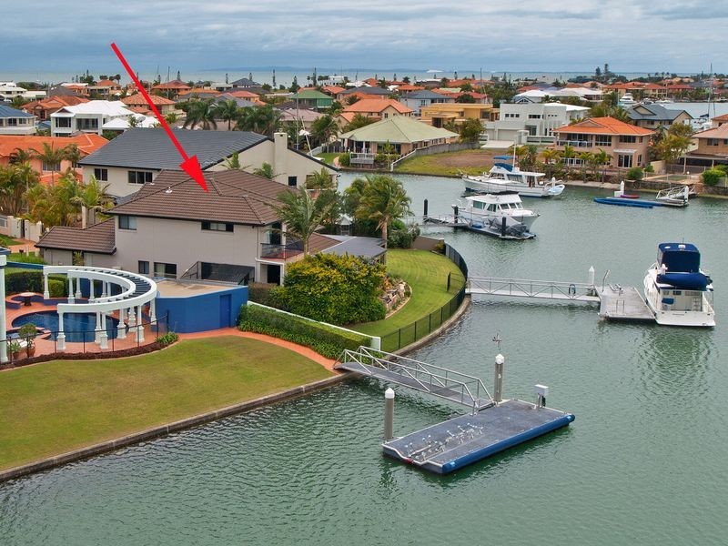 2 Mainroyal Court, Raby Bay QLD 4163